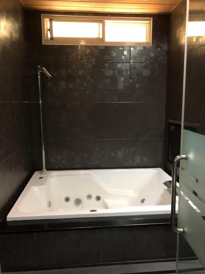 Lai Yin Motel Longtan Rom bilde